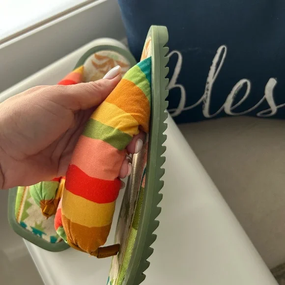 FARM Rio Multicolor Striped Sandals - Picture 5 of 5